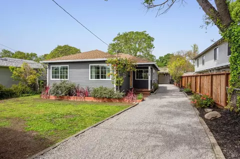 1029 4th St, Novato, CA 94945