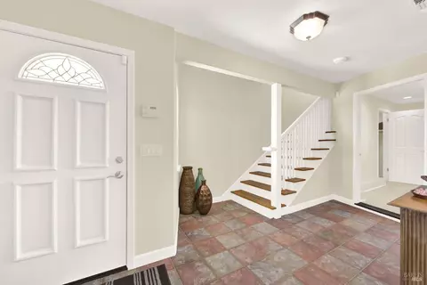 Entry Way - 8560 Holmes Ln, Winters, CA 95694 photo 1 of 6