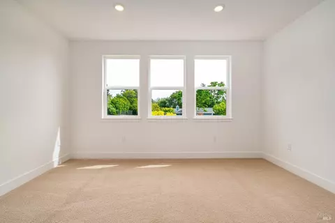 101 Grace Ln, Napa, CA 94559 photo 26