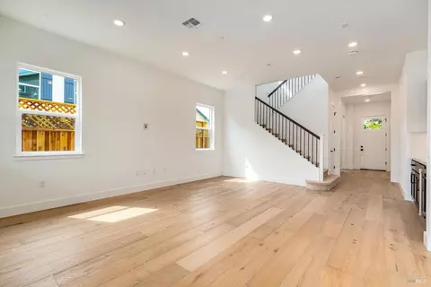 101 Grace Ln, Napa, CA 94559 photo 21