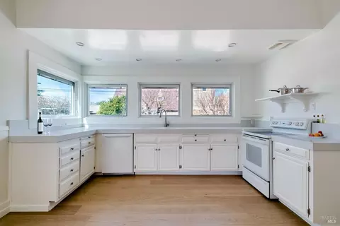 Kitchen - 100 5th St, Petaluma, CA 94952 photo 1 of 2