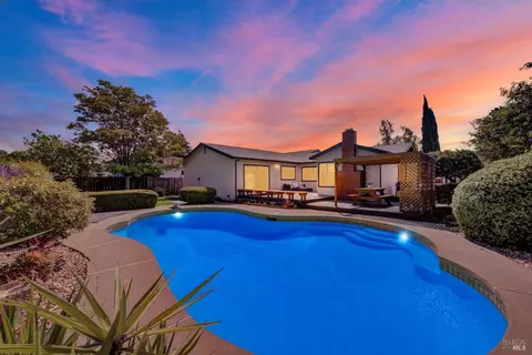 1426 Shelby Dr, Fairfield, CA 94534