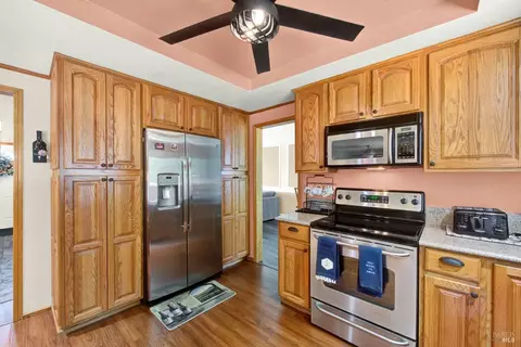575 Gregory Dr, Vacaville, CA 95687 photo 13