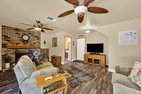 575 Gregory Dr, Vacaville, CA 95687 photo 20