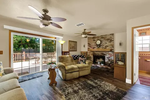 575 Gregory Dr, Vacaville, CA 95687 photo 18