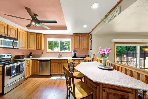 575 Gregory Dr, Vacaville, CA 95687 photo 17