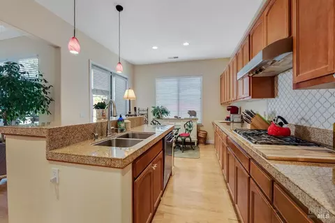 434 Decanter Cir, Windsor, CA 95492 photo 8