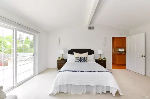 2555 Edgewater Dr, Napa, CA 94558 photo 17