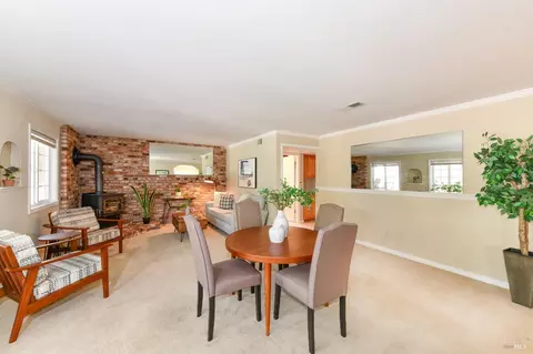 2555 Edgewater Dr, Napa, CA 94558 photo 14
