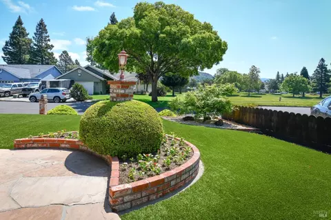 2555 Edgewater Dr, Napa, CA 94558 photo 45