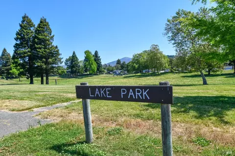 2555 Edgewater Dr, Napa, CA 94558 photo 47