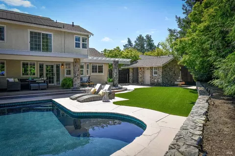 2555 Edgewater Dr, Napa, CA 94558 photo 35