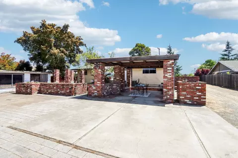 635 E 5th St, Benicia, CA 94510 photo 39