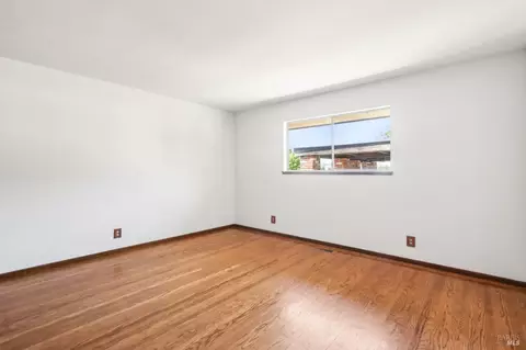 635 E 5th St, Benicia, CA 94510 photo 28