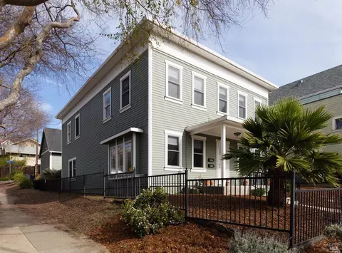 302 Capitol St, Vallejo, CA 94590 photo 4
