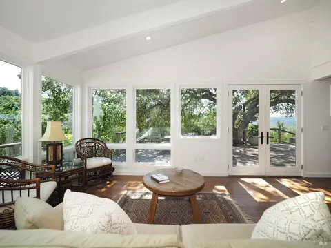 23078 Vineyard Rd, Geyserville, CA 95441 photo 4