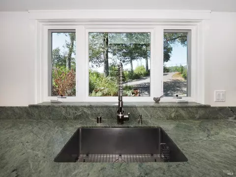 23078 Vineyard Rd, Geyserville, CA 95441 photo 21