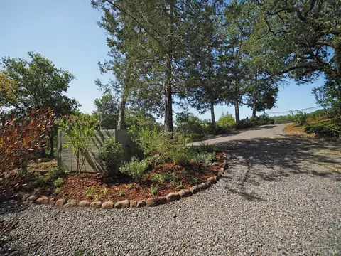 23078 Vineyard Rd, Geyserville, CA 95441 photo 51