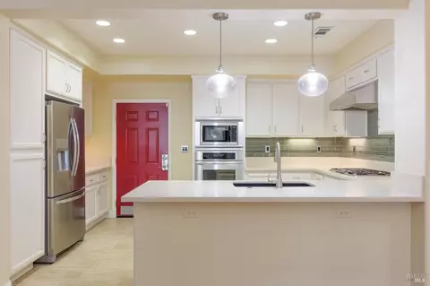 1105 Azuar Ave, Vallejo, CA 94592 photo 19