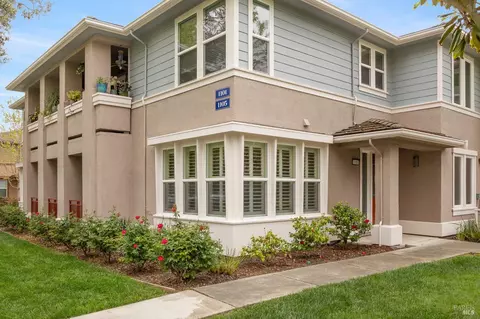 1105 Azuar Ave, Vallejo, CA 94592 photo 3