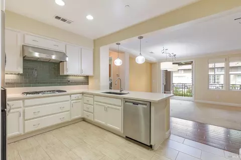 1105 Azuar Ave, Vallejo, CA 94592 photo 21