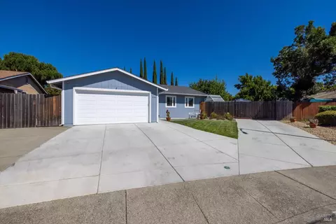 494 Aberdeen Way, Vacaville, CA 95687