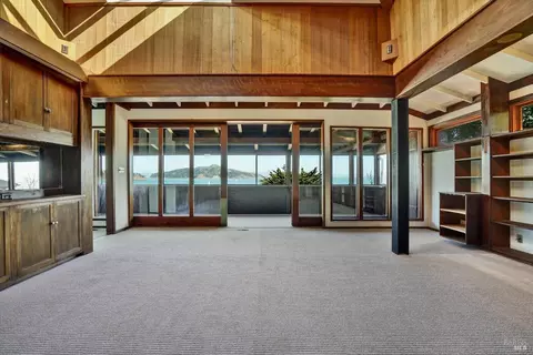 Living - 48 Bulkley Ave, Sausalito, CA 94965 photo 3 of 8