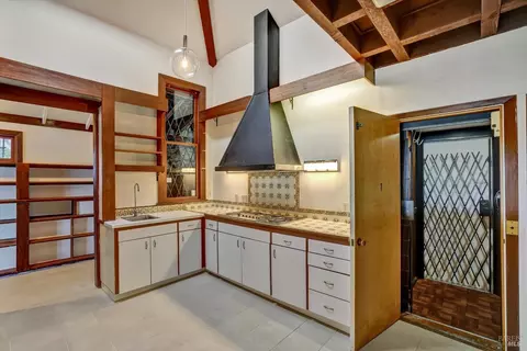 Kitchen - 48 Bulkley Ave, Sausalito, CA 94965 photo 5 of 5