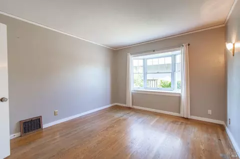 1124 Tuolumne St, Vallejo, CA 94590 photo 28