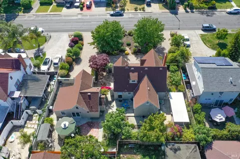 1124 Tuolumne St, Vallejo, CA 94590 photo 3