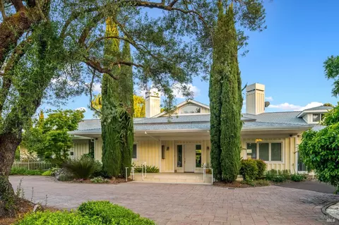 1195 Castle Rd, Sonoma, CA 95476
