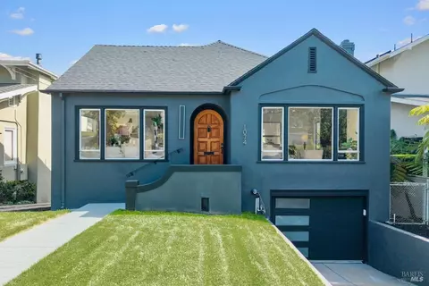 1074 Annerley Rd, Piedmont, CA 94610