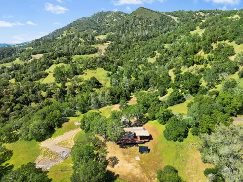 View/Area - 31300 Pine Mountain Rd, Cloverdale, CA 95425 photo 2 of 4
