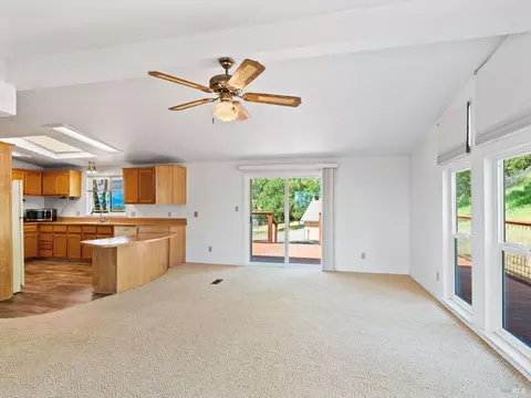 Living - 31300 Pine Mountain Rd, Cloverdale, CA 95425 photo 2 of 7