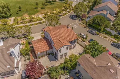 View/Area - 520 Poplar Ave, Vallejo, CA 94592 photo 4 of 9