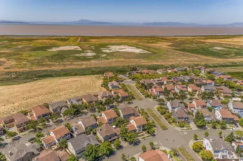 View/Area - 520 Poplar Ave, Vallejo, CA 94592 photo 9 of 9