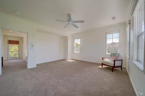 Bedroom - 520 Poplar Ave, Vallejo, CA 94592 photo 8 of 9