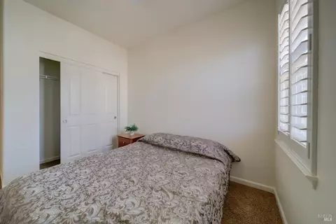Bedroom - 520 Poplar Ave, Vallejo, CA 94592 photo 7 of 9