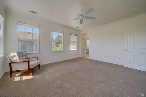 Bedroom - 520 Poplar Ave, Vallejo, CA 94592 photo 9 of 9