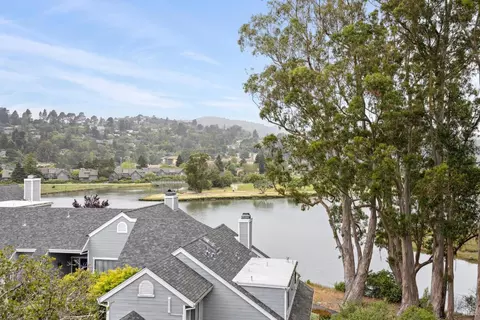 View/Area - 58 Eucalyptus Knoll St, Mill Valley, CA 94941 photo 2 of 4