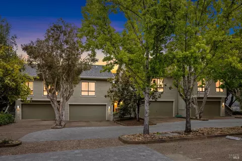 Exterior - 58 Eucalyptus Knoll St, Mill Valley, CA 94941 photo 10 of 11