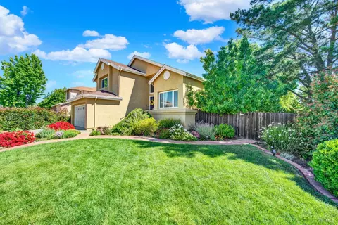 Exterior - 3002 Poplar Ct, Fairfield, CA 94533 photo 12 of 28