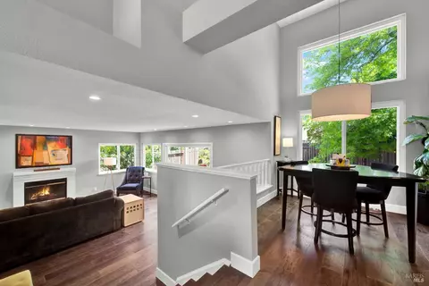 Dining - 3002 Poplar Ct, Fairfield, CA 94533 photo 9 of 9