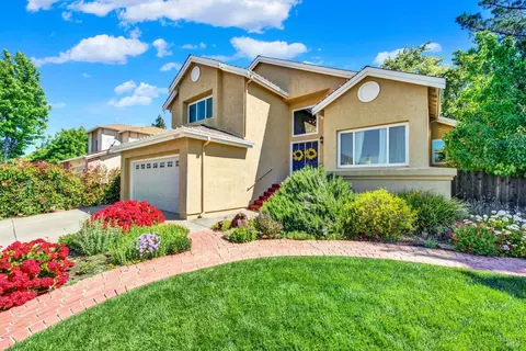 Exterior - 3002 Poplar Ct, Fairfield, CA 94533 photo 11 of 28