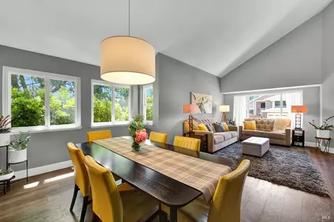 Dining - 3002 Poplar Ct, Fairfield, CA 94533 photo 4 of 9