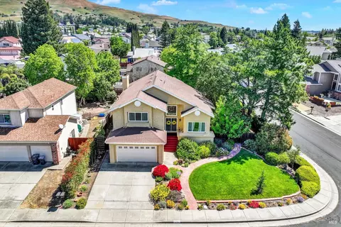 View/Area - 3002 Poplar Ct, Fairfield, CA 94533 photo 2 of 7