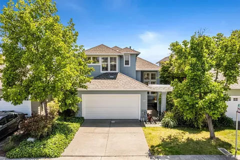 184 Baypoint Dr, San Rafael, CA 94901