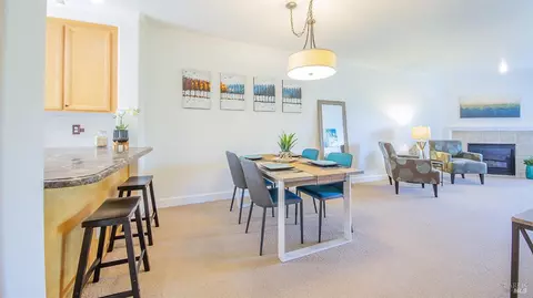 1587 S Novato Blvd #307, Novato, CA 94947