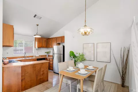 260 Stageline Dr, Vallejo, CA 94591 photo 9