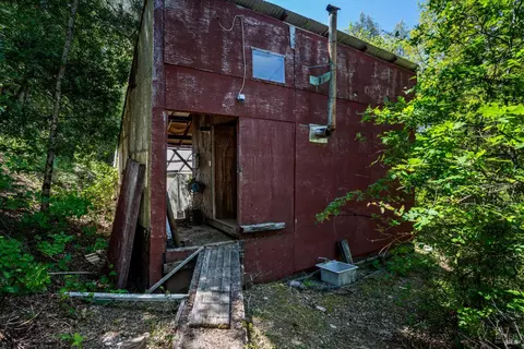34000 Shimmins Ridge Rd, Willits, CA 95490 photo 30